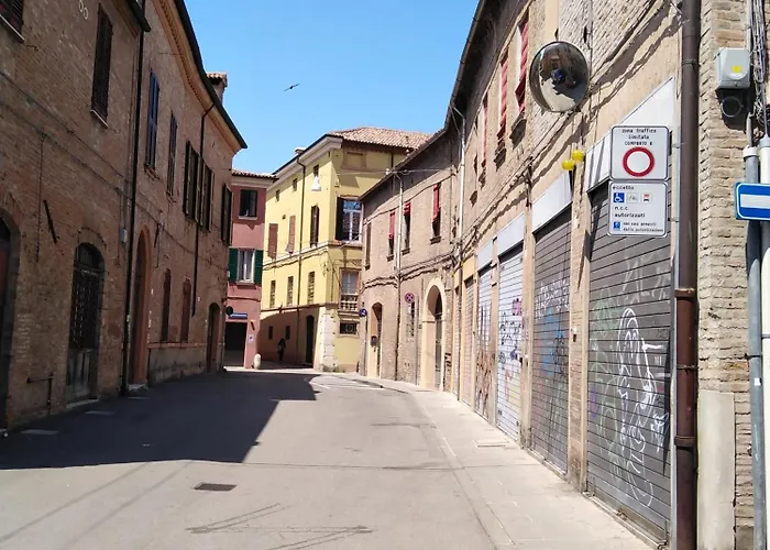 Lirios Centro Storico Appartamento Ferrara